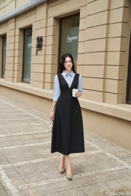 Váy yếm đen dáng dài cổ V thanh lịch – Genzia Luxury.